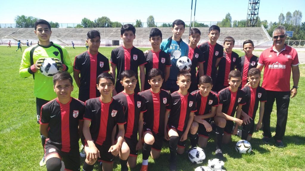 Спартак Хондамир Бахтиёров