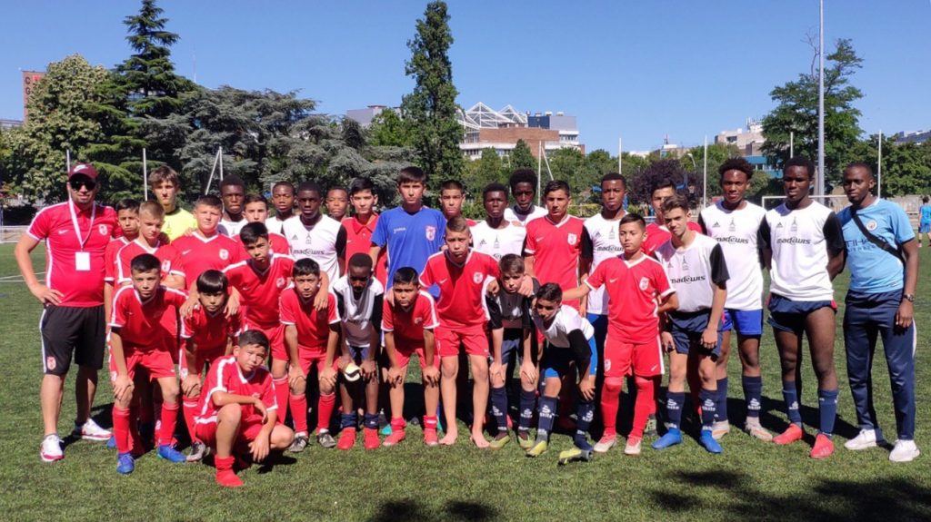 Париж спартак плей-офф