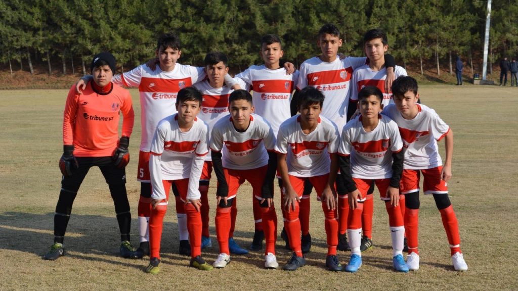 «Кубок Дружбы»: фото первого игрового дня